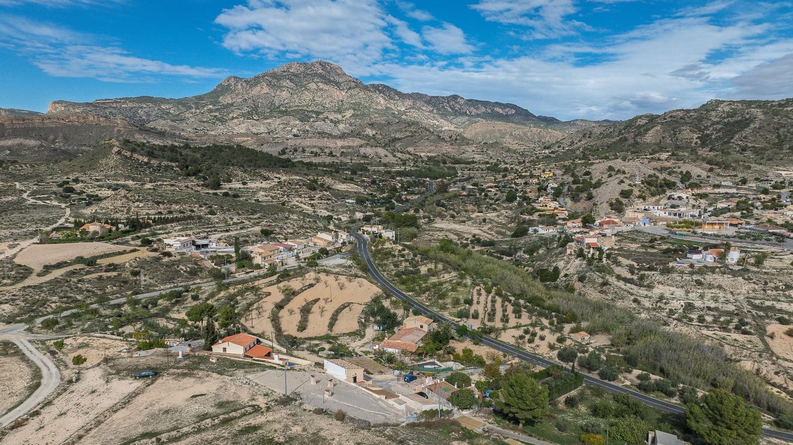 4 chambre Villa/Maison Mitoyenne à vendre à Las Casicas - 215 000 € (Ref: 9240325)