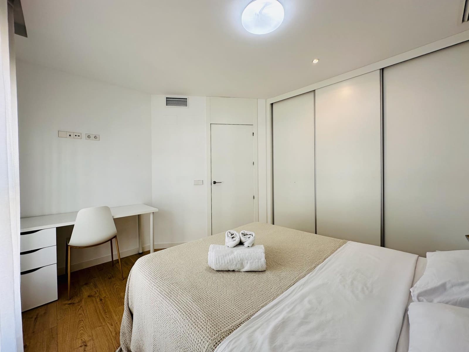 1 bedroom Apartment for rent in La Villajoyosa / Vila Joiosa with pool - € 1,275 (Ref: 9243310)