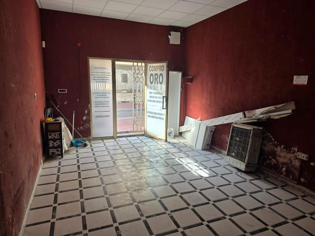 Erhverv til leje i Novelda - € 350 (Ref: 9247198)