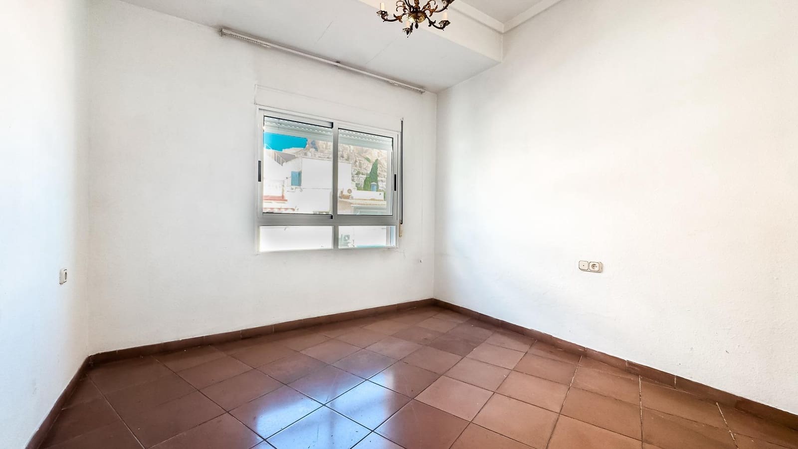 5 camera da letto Appartamento in vendita in Alicante citta - 450.000 € (Rif: 9247199)