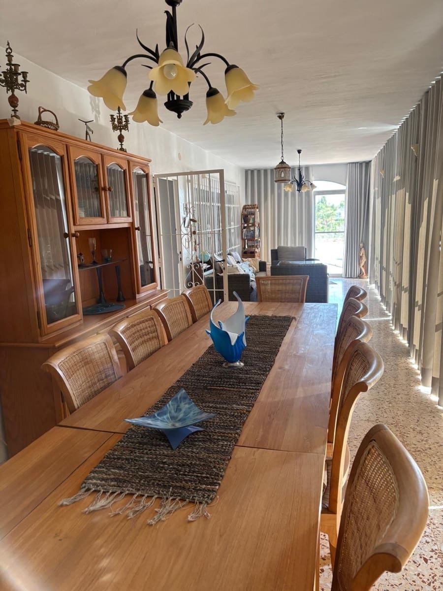 4 soverom Villa til salgs i Barranco Hondo med svømmebasseng garasje - € 400 000 (Ref: 9252376)