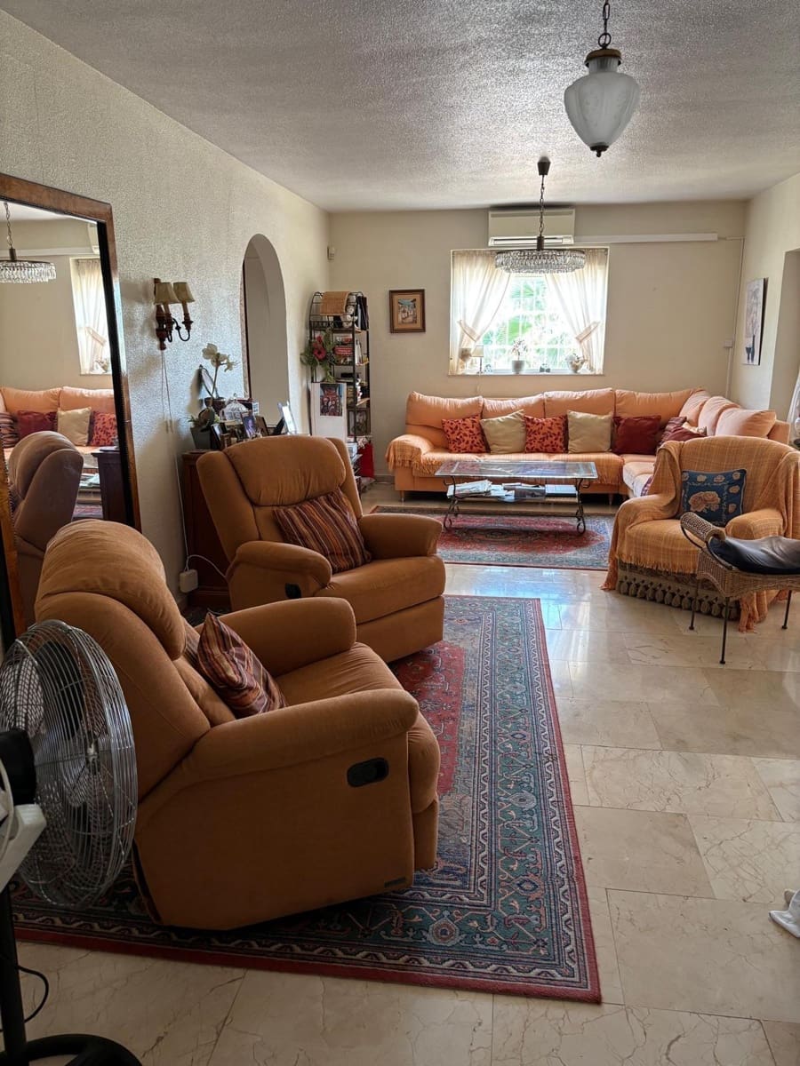 4 soveværelse Villa til salg i Barranco Hondo med swimmingpool garage - € 400.000 (Ref: 9252376)