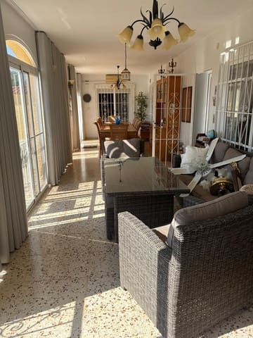 4 soveværelse Villa til salg i Barranco Hondo, La Nucia med swimmingpool garage - € 400.000 (Ref: 9252376)