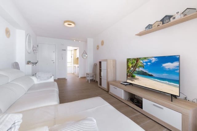 2 slaapkamer Appartement te huur in Benidorm met zwembad - € 1.200 (Ref: 9257234)