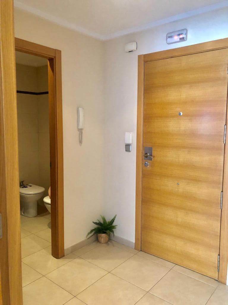 1 bedroom Flat for rent in Alicante / Alacant city with pool garage - € 750 (Ref: 9264433)