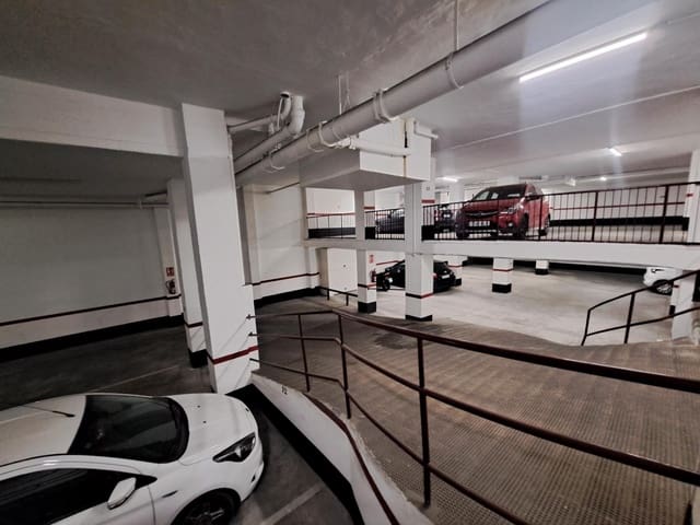 Garasje til salgs i Alicante by - € 28 000 (Ref: 9269660)