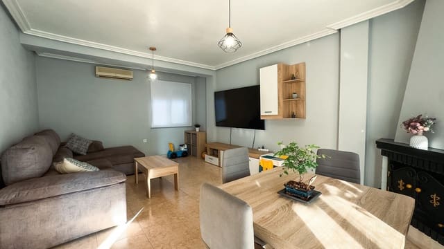 3 bedroom Bungalow for sale in Catral with garage - € 165,000 (Ref: 9272537)