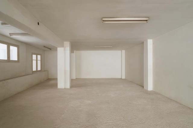 3 quarto Apartamento para venda em Centro, Elche / Elx - 179 900 € (Ref: 9291504)