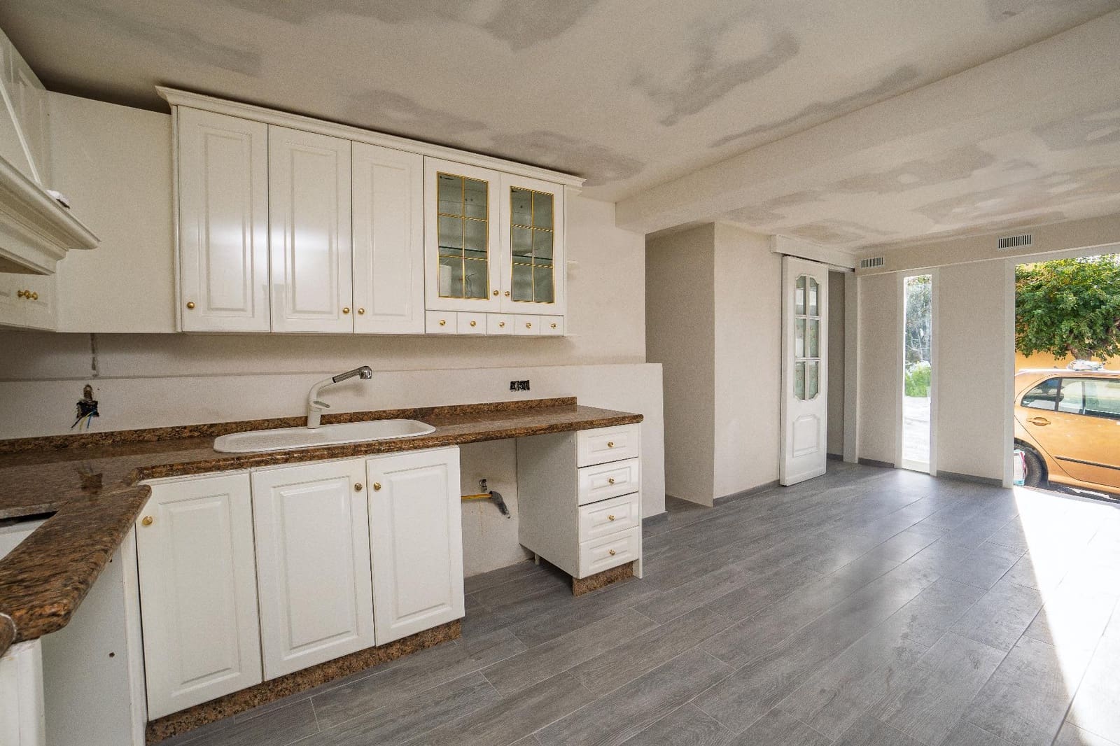 Business for sale in Benidorm - € 82,990 (Ref: 9291505)