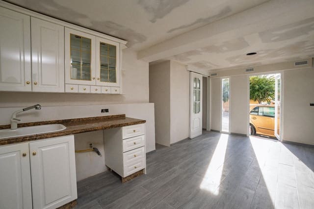 Negocio en Colonia Madrid, Benidorm en venta - 82.990 € (Ref: 9291505)