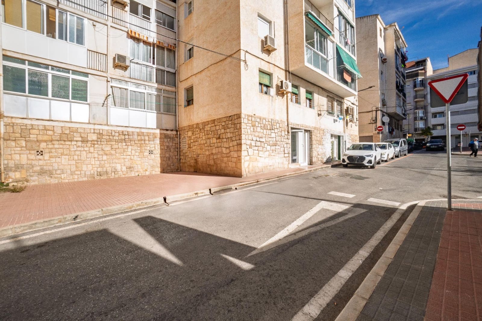 Business for sale in Benidorm - € 82,990 (Ref: 9291505)