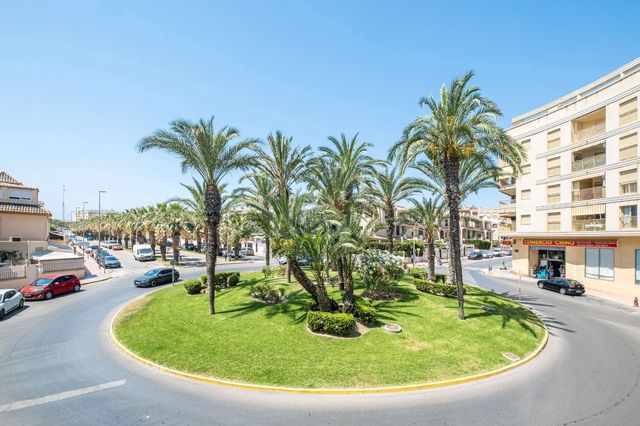 2 soverom Leilighet til leie i Guardamar del Segura med garasje - € 1 050 (Ref: 9303433)