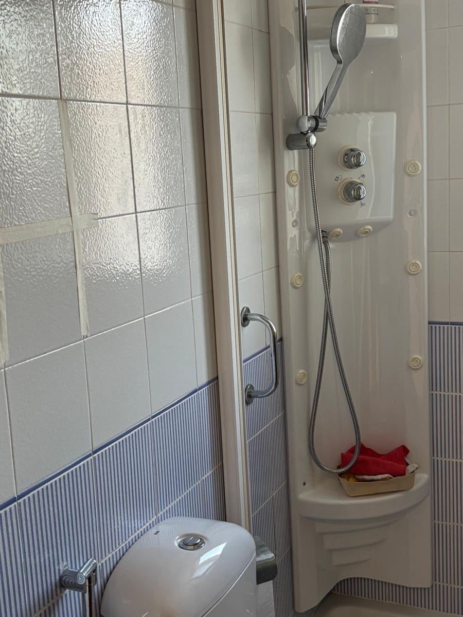 2 bedroom Apartment for sale in La Villajoyosa / Vila Joiosa with garage - € 310,000 (Ref: 9308552)