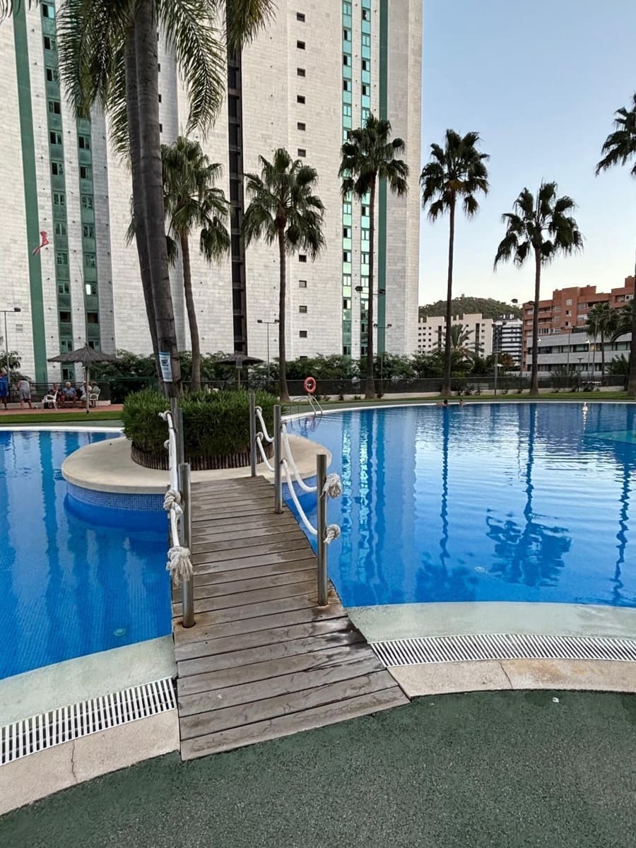 2 bedroom Apartment for sale in La Villajoyosa / Vila Joiosa with garage - € 310,000 (Ref: 9308552)