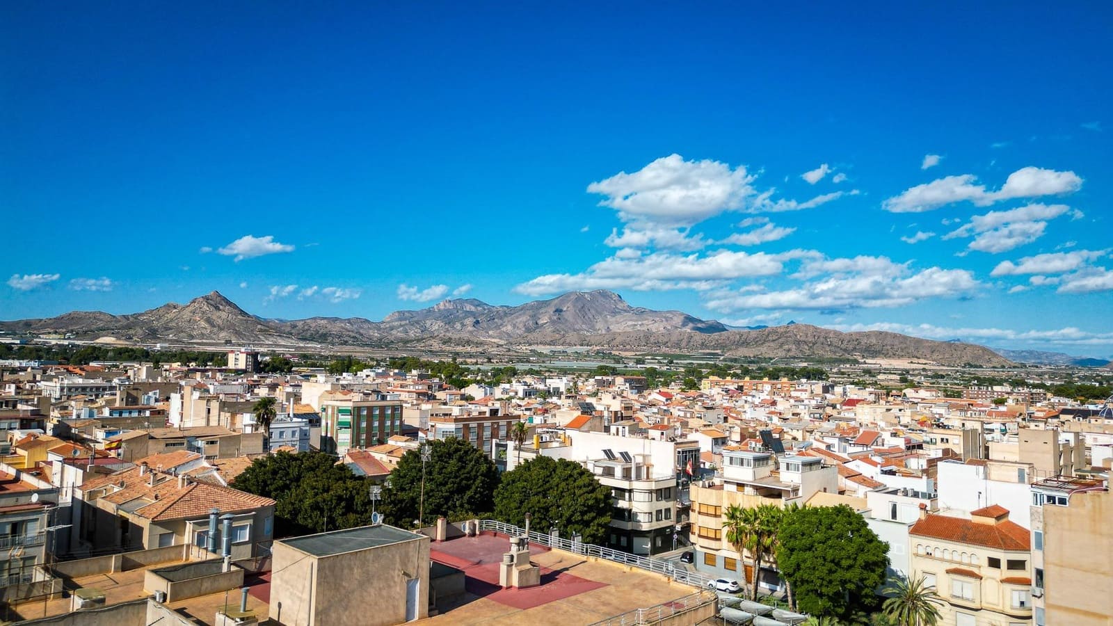 6 sovrum Hus till salu i Novelda - 349 900 € (Ref: 9308558)