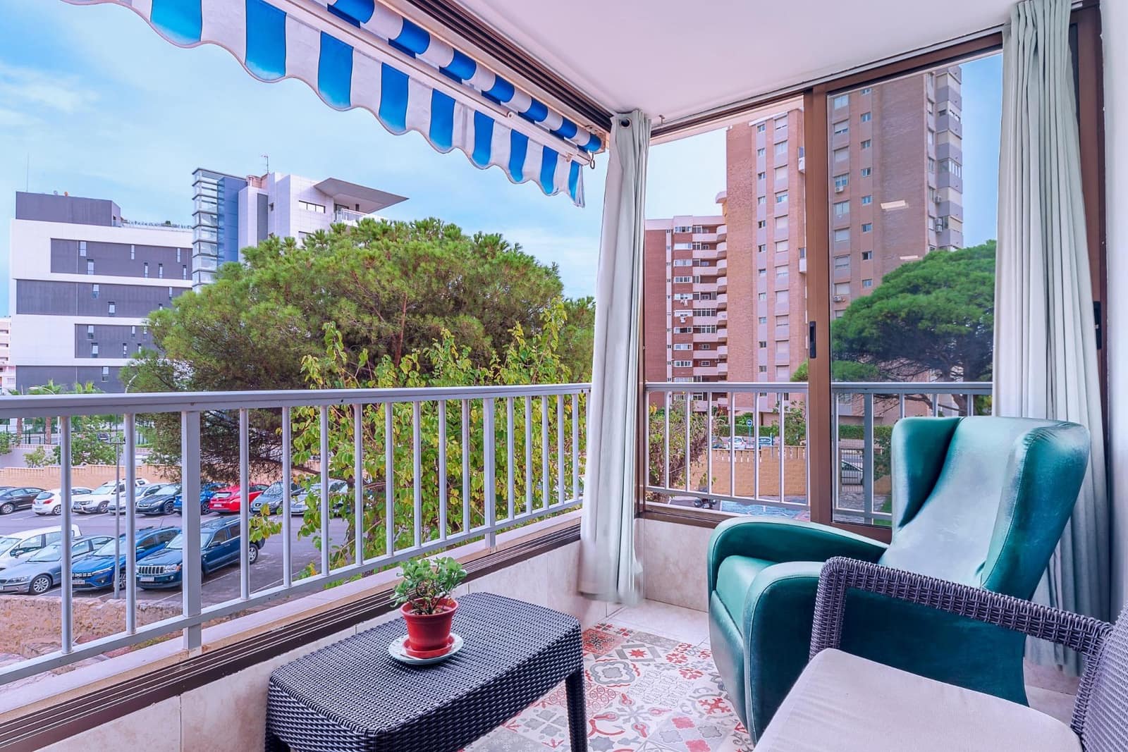 3 makuuhuone Asunto myytävänä paikassa Playa de San Juan mukana uima-altaan - 420 000 € (Ref: 9310857)