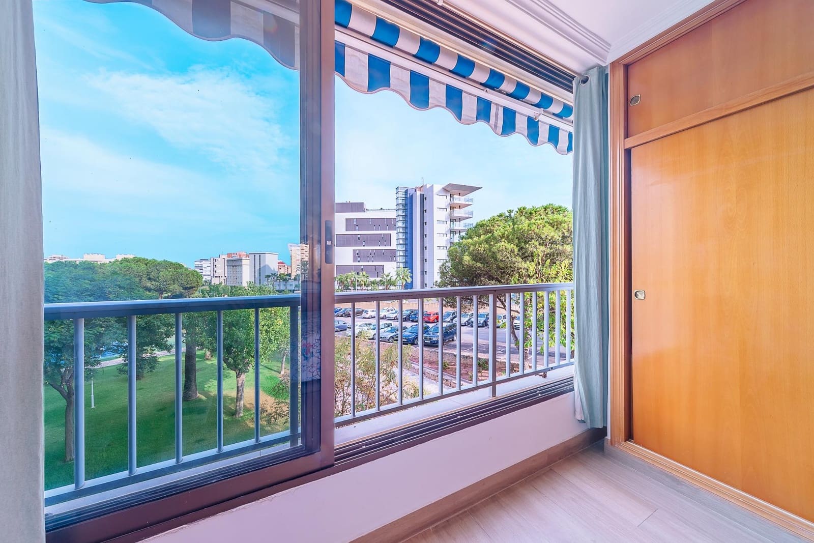 3 makuuhuone Asunto myytävänä paikassa Playa de San Juan mukana uima-altaan - 370 000 € (Ref: 9310857)