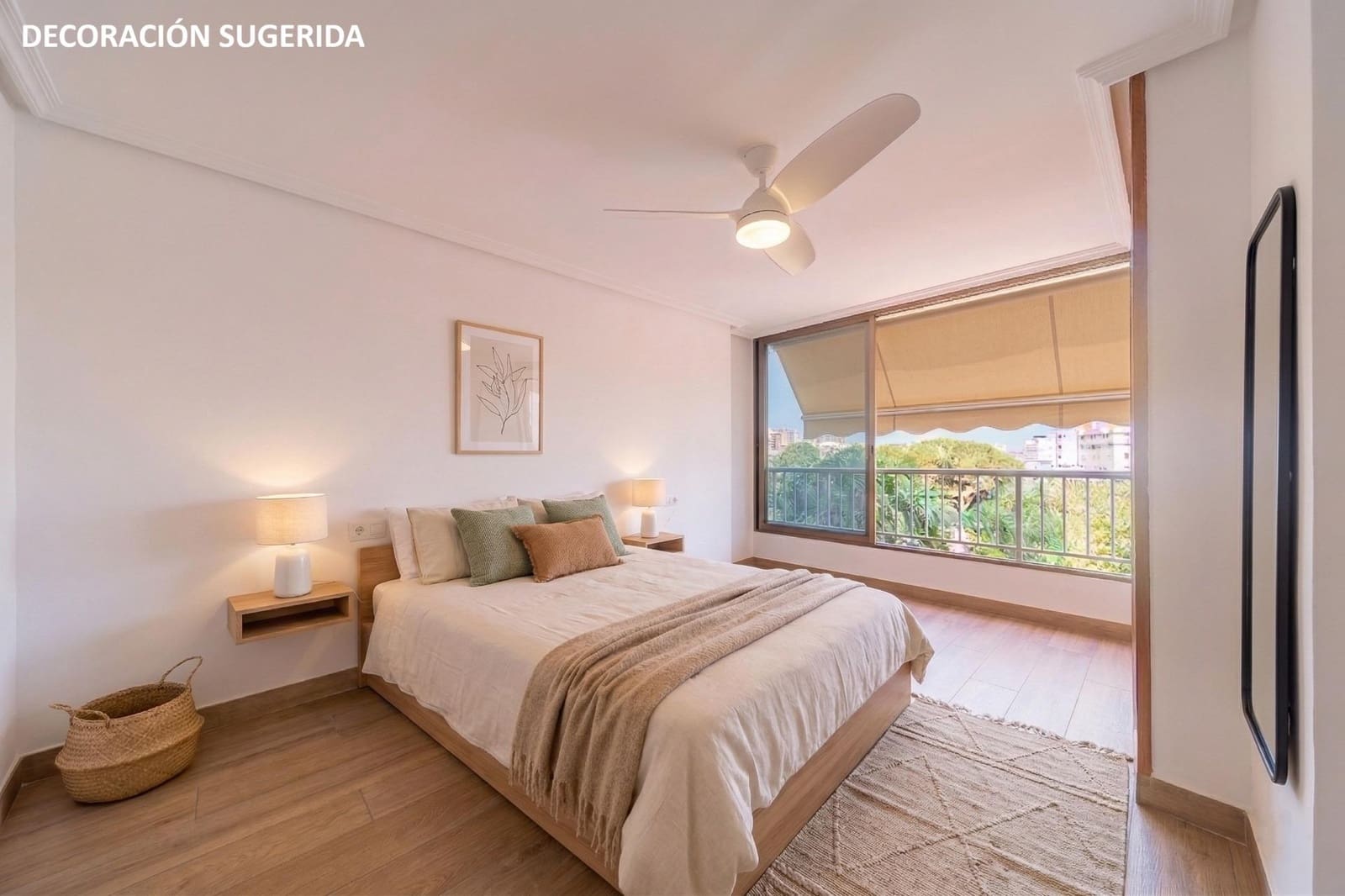 Piso de 3 habitaciones en Playa de San Juan en venta con piscina - 345.000 € (Ref: 9310857)