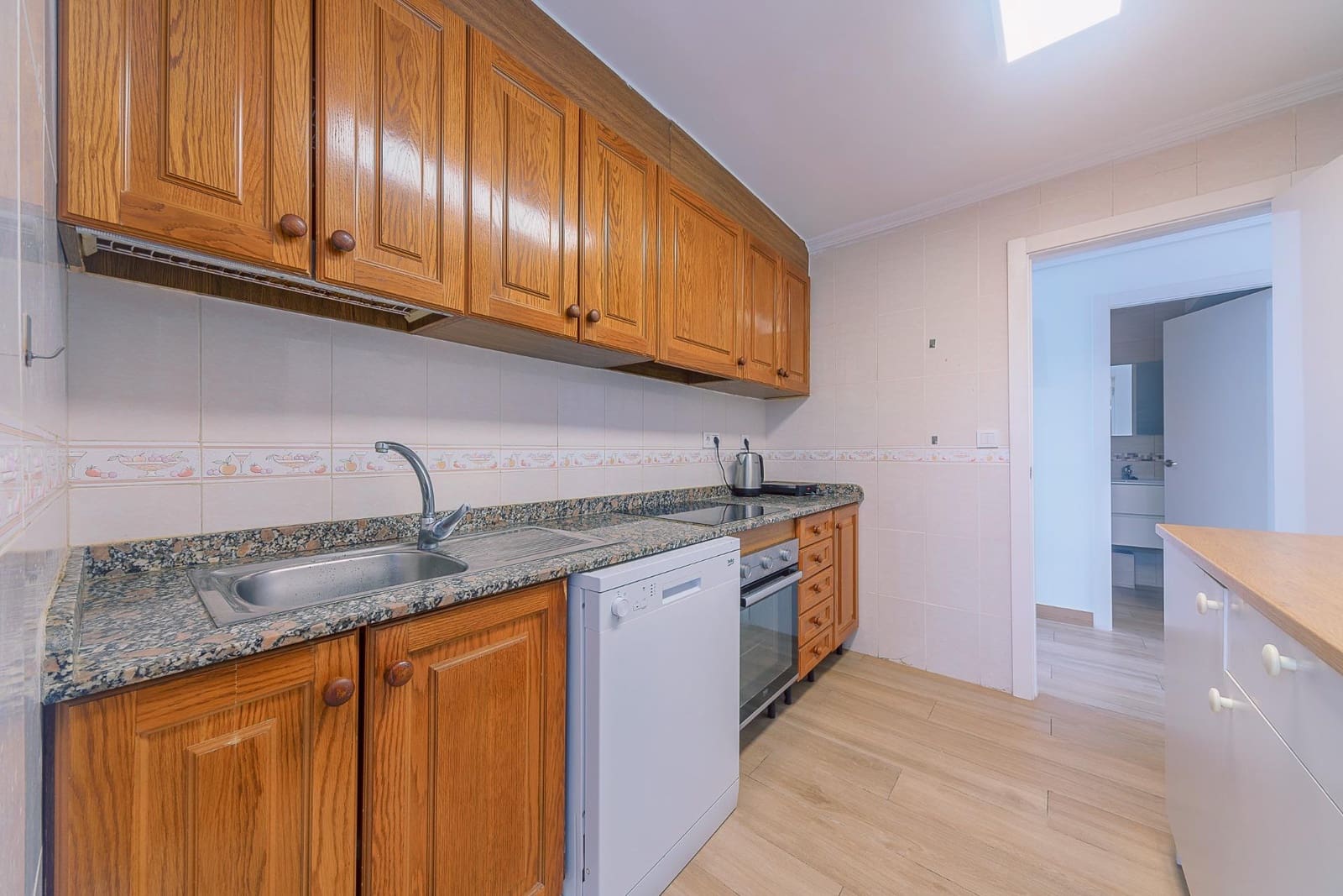 Piso de 3 habitaciones en Playa de San Juan en venta con piscina - 345.000 € (Ref: 9310857)