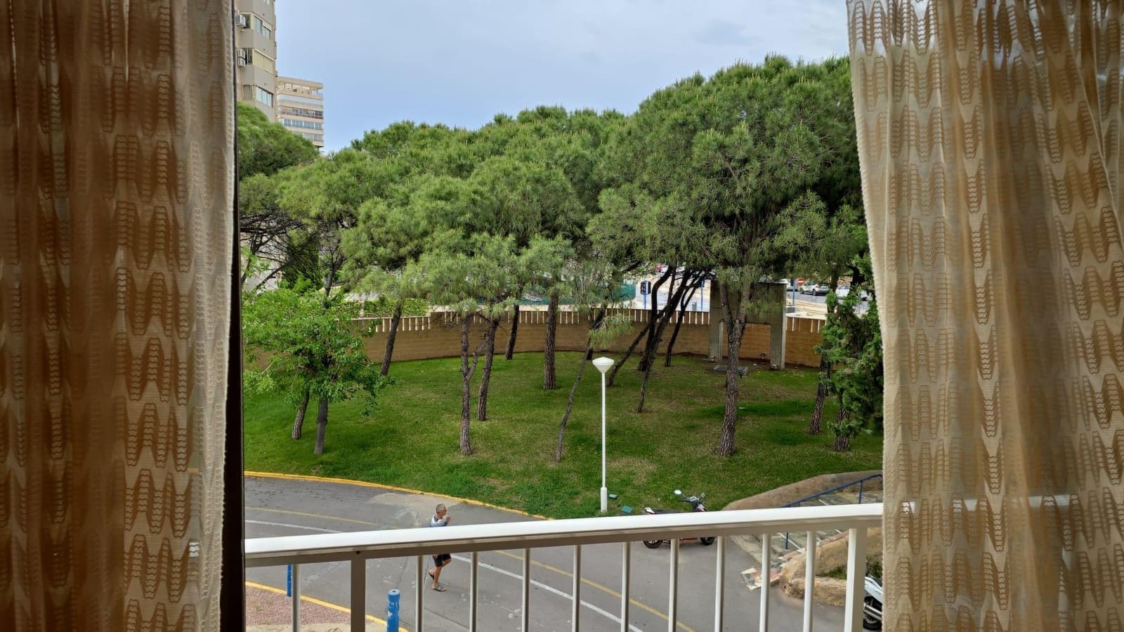 Piso de 3 habitaciones en Playa de San Juan en venta con piscina - 345.000 € (Ref: 9310857)