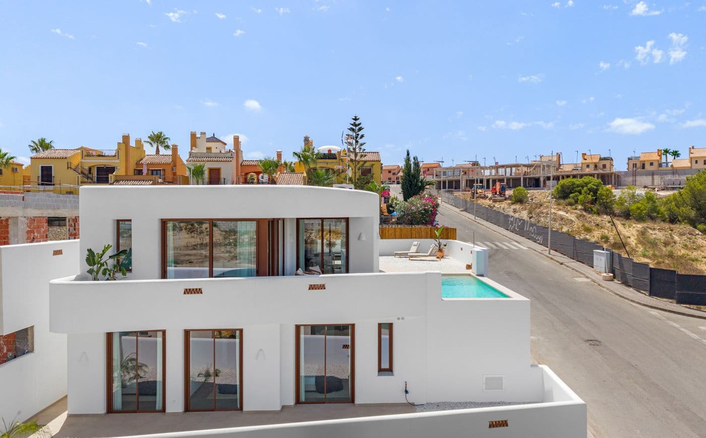 4 sypialnia Willa na sprzedaż w Algorfa z basenem - 845 000 € (Ref: 9317917)