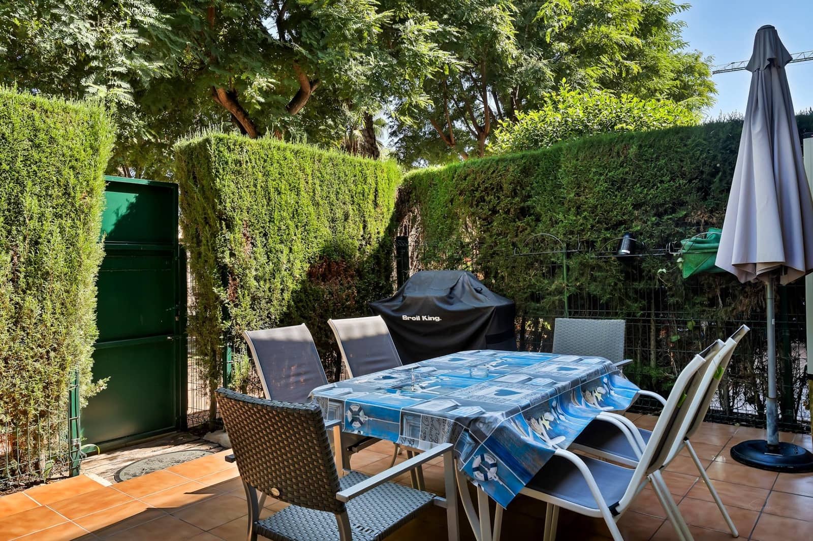 4 sypialnia Dom szeregowy na sprzedaż w Arenal z basenem garażem - 670 000 € (Ref: 9326393)