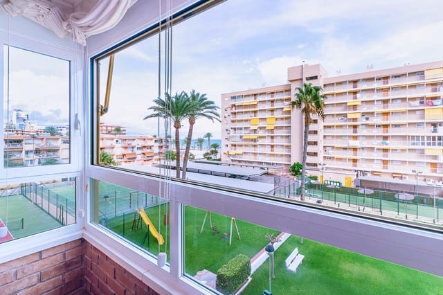 4 makuuhuone Asunto myytävänä paikassa Playa de San Juan, Alicante kaupunki mukana uima-altaan 
autotalli - 630 000 € (Ref: 9330572)