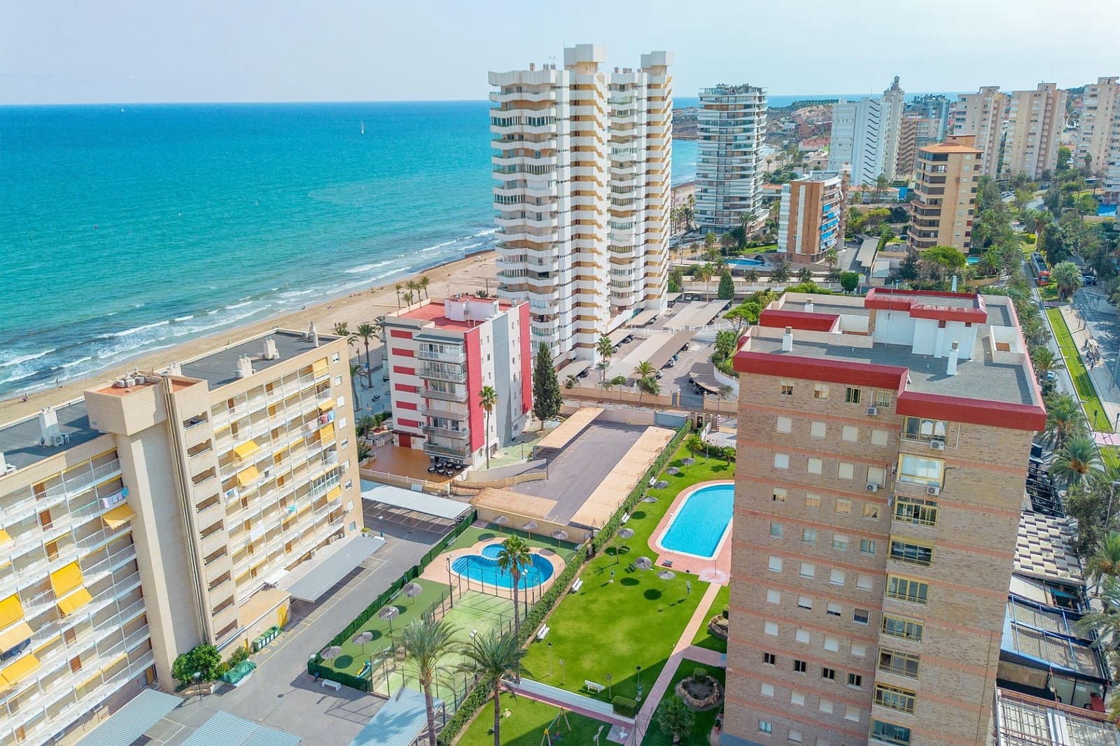 4 sypialnia Mieszkanie na sprzedaż w Playa de San Juan z basenem garażem - 630 000 € (Ref: 9330572)