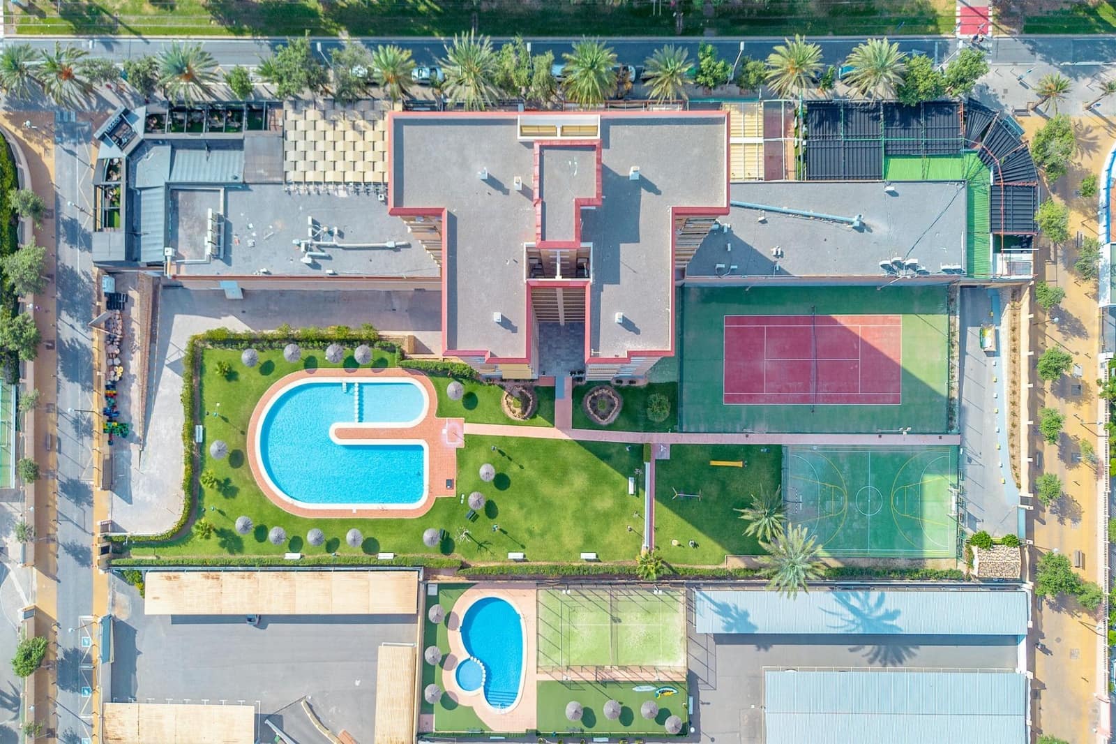 4 sypialnia Mieszkanie na sprzedaż w Playa de San Juan z basenem garażem - 630 000 € (Ref: 9330572)