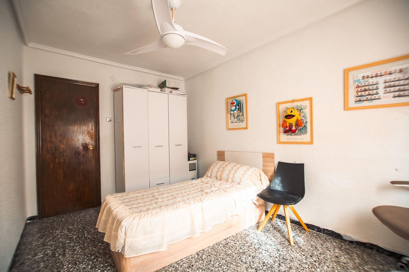 3 bedroom Flat for sale in Elche / Elx - € 96,000 (Ref: 9330573)