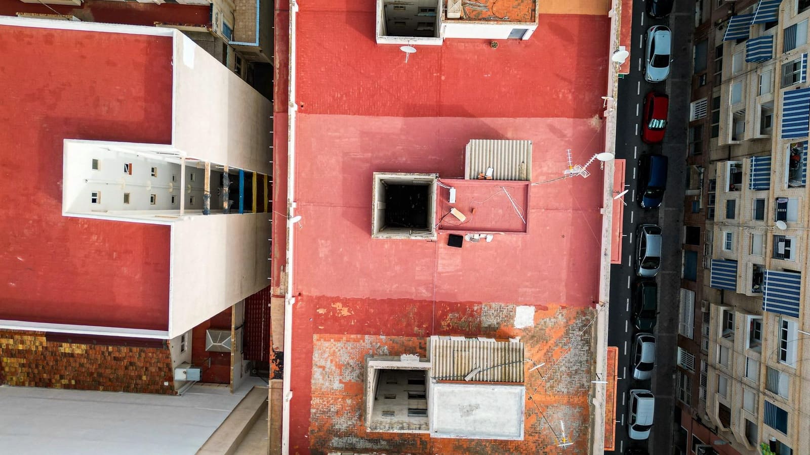 3 bedroom Flat for sale in Elche / Elx - € 96,000 (Ref: 9330573)