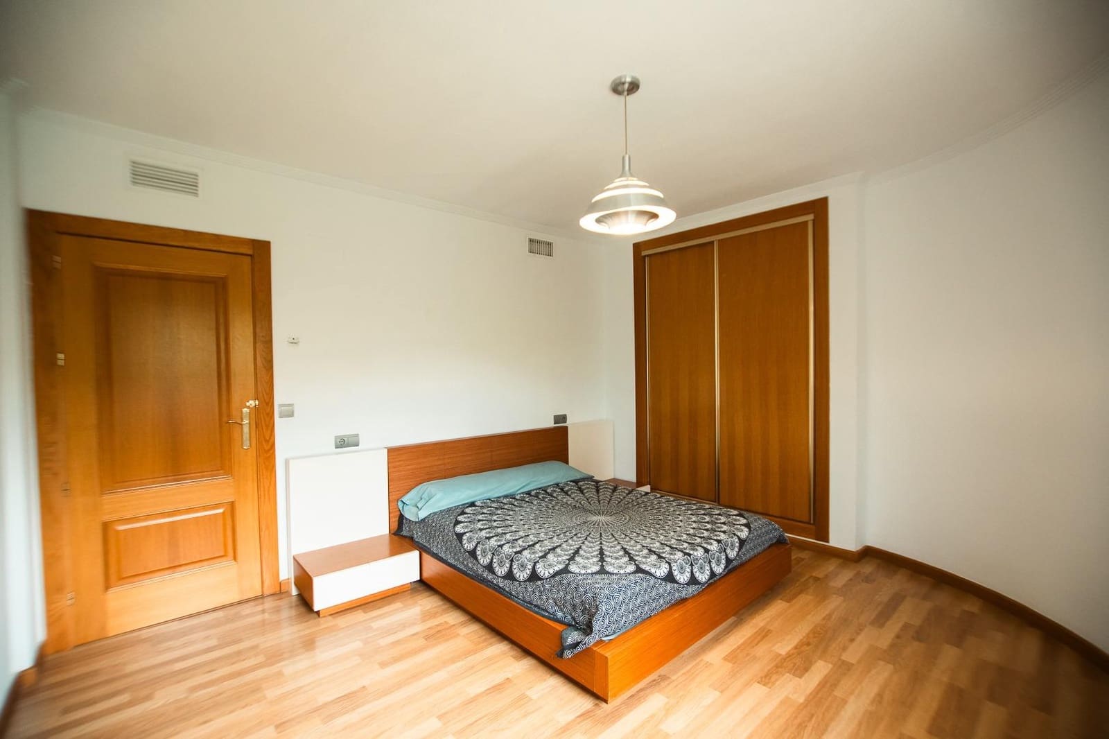 4 sypialnia Willa na sprzedaż w Muchamiel / Mutxamel z basenem - 850 000 € (Ref: 9334877)