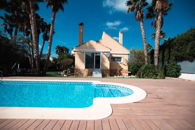 4 sypialnia Willa na sprzedaż w Muchamiel / Mutxamel z basenem - 850 000 € (Ref: 9334877)