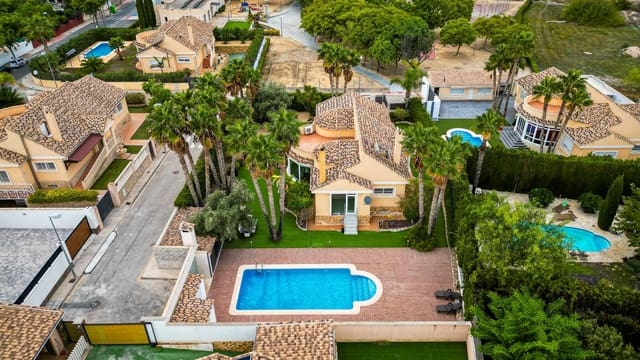 4 sypialnia Willa na sprzedaż w Muchamiel / Mutxamel z basenem - 850 000 € (Ref: 9334877)