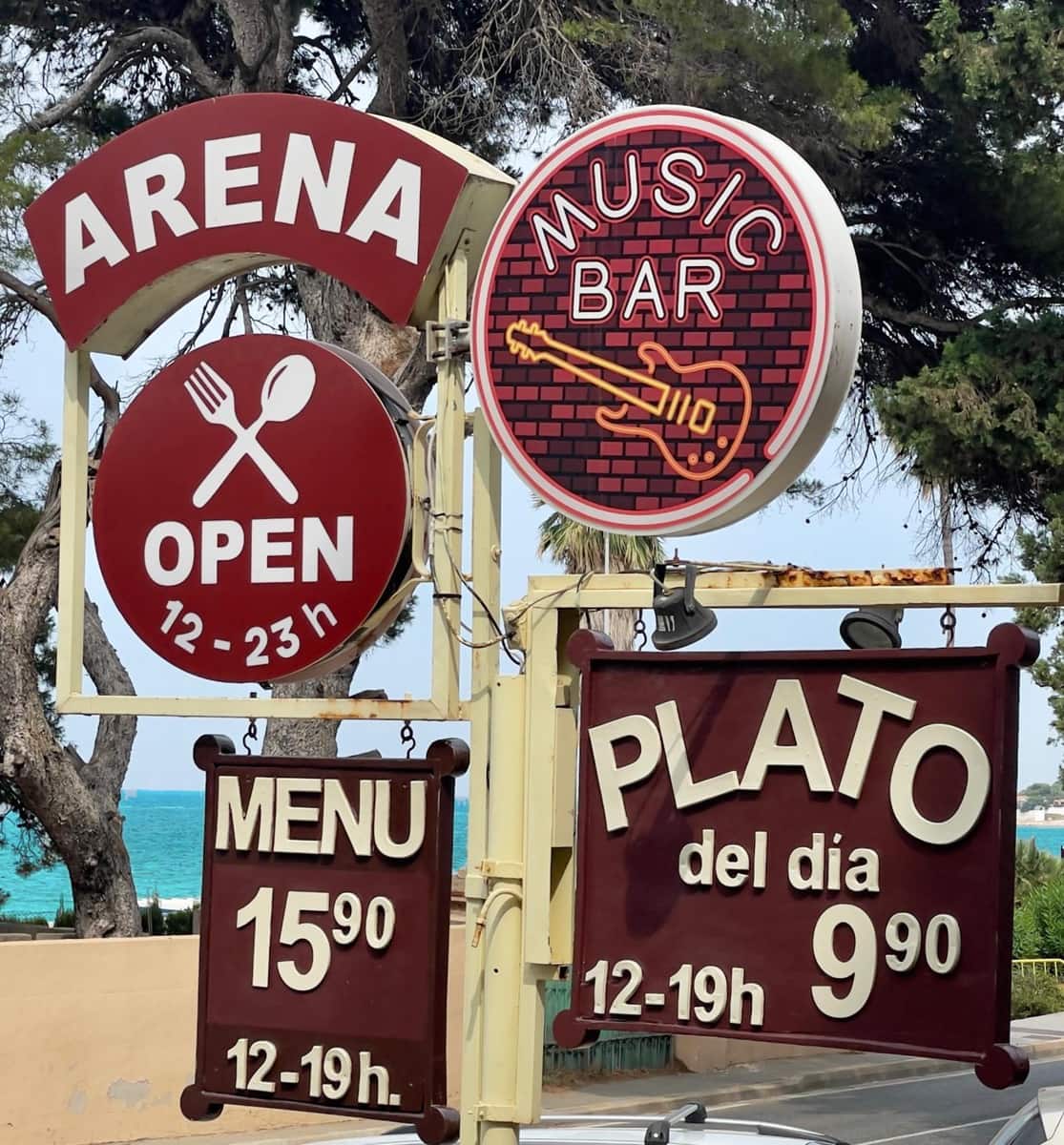 Biznes do wynajęcia w Denia - 1 750 € (Ref: 9337967)