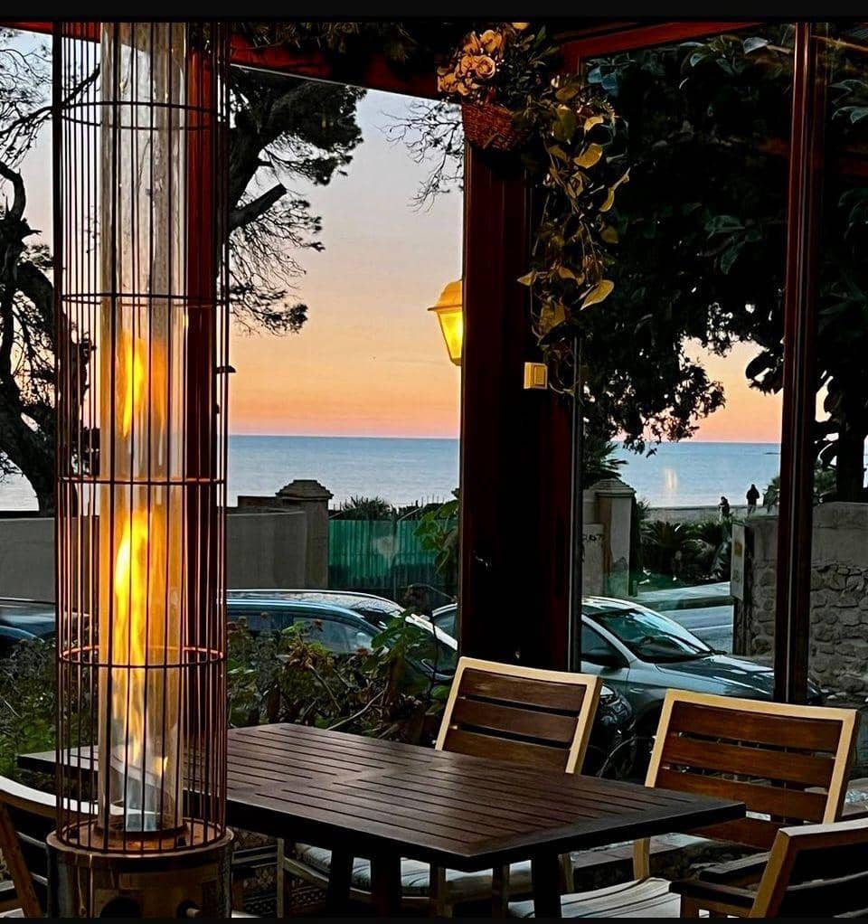 Biznes do wynajęcia w Denia - 1 750 € (Ref: 9337967)