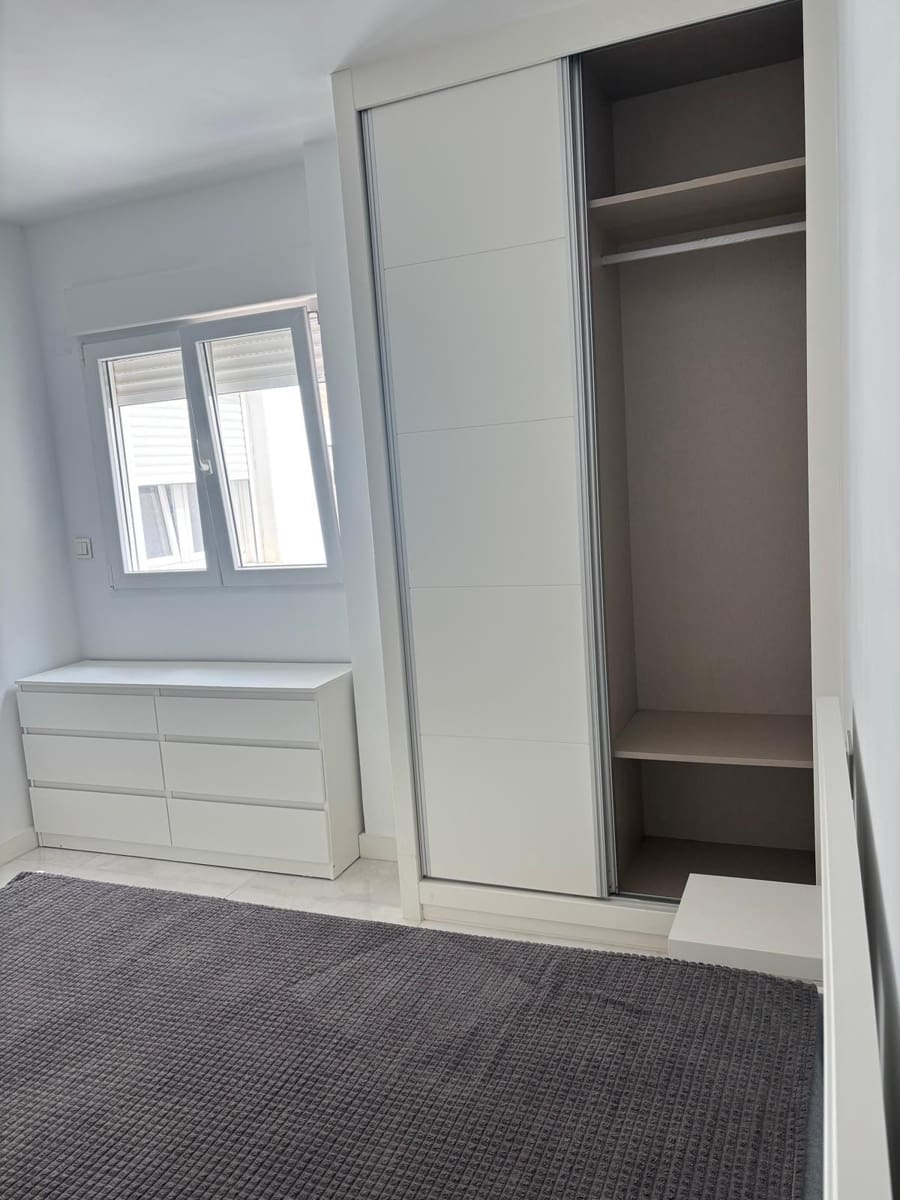 2 makuuhuone Huoneisto vuokrattavana paikassa Gran Alacant mukana uima-altaan - 980 € (Ref: 9344718)