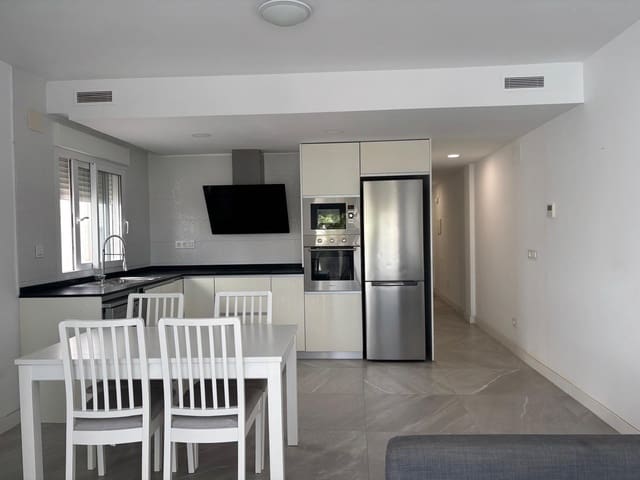 2 makuuhuone Asunto vuokrattavana paikassa Gran Alacant, Santa Pola mukana uima-altaan - 950 € (Ref: 9344719)