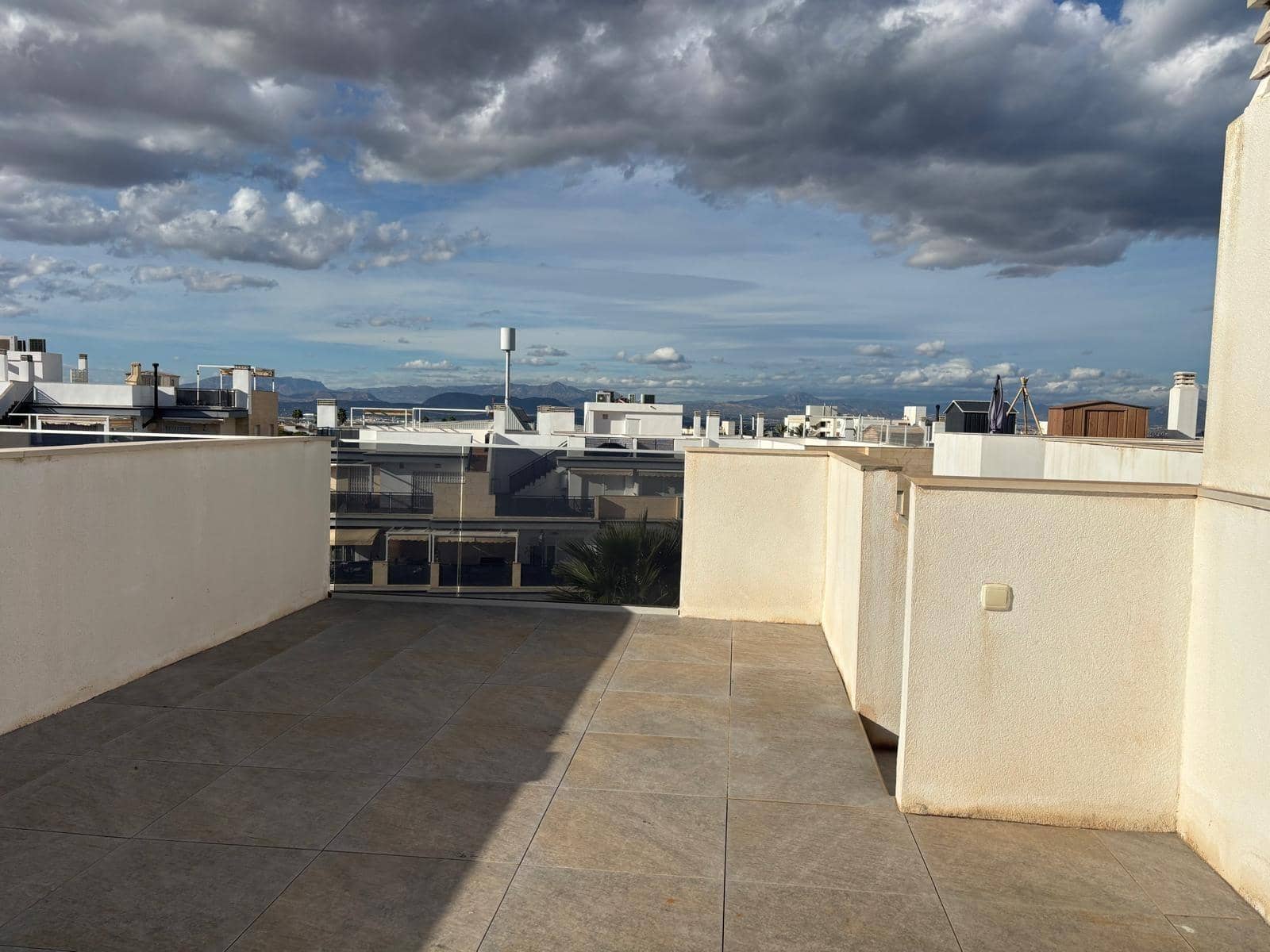 2 sypialnia Mieszkanie do wynajęcia w Gran Alacant z basenem - 950 € (Ref: 9344719)