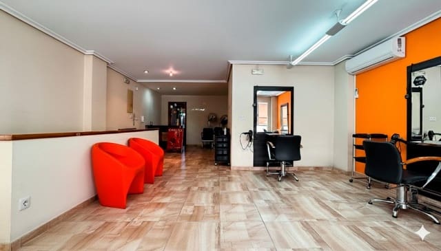 1 quarto Apartamento para venda em Elche / Elx - 128 000 € (Ref: 9344720)