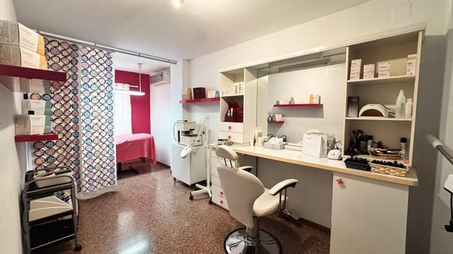 1 quarto Apartamento para venda em Elche / Elx - 128 000 € (Ref: 9344720)
