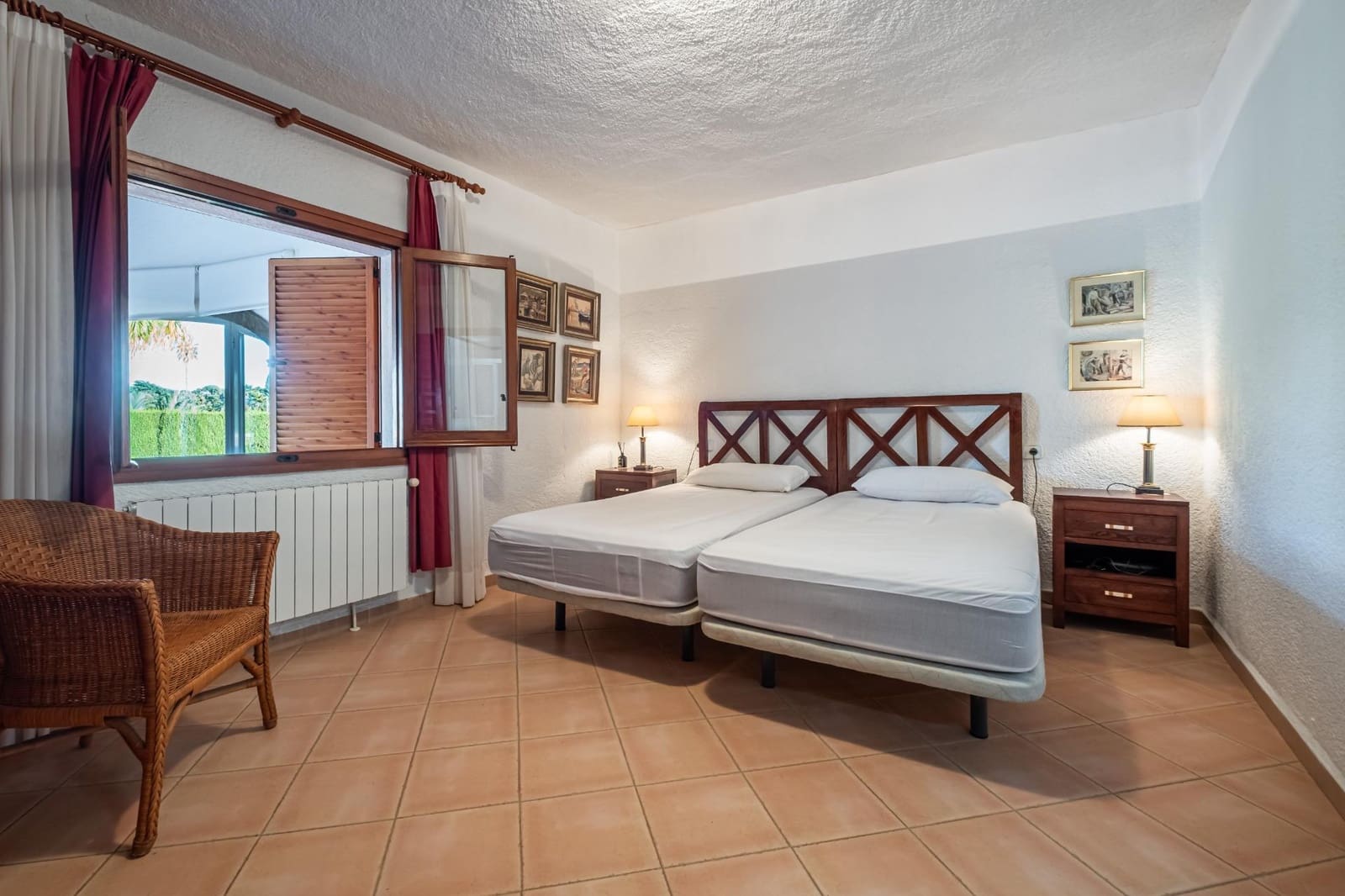 5 makuuhuone Huvila myytävänä paikassa Javea / Xabia mukana uima-altaan - 630 000 € (Ref: 9349481)