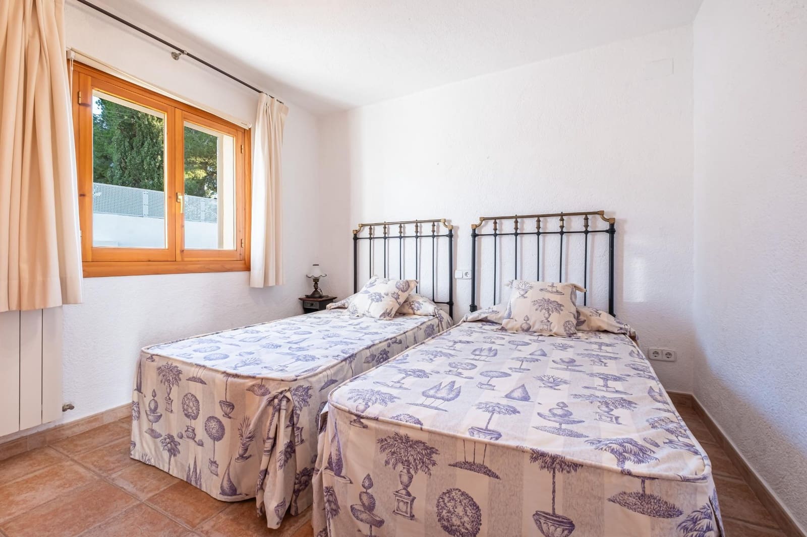 5 makuuhuone Huvila myytävänä paikassa Javea / Xabia mukana uima-altaan - 630 000 € (Ref: 9349481)