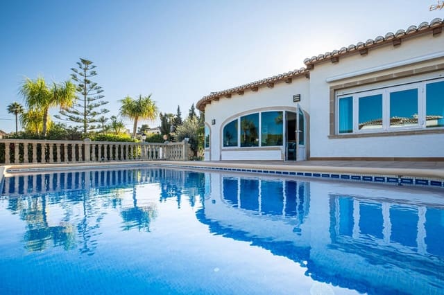 5 makuuhuone Huvila myytävänä paikassa Javea / Xàbia mukana uima-altaan - 630 000 € (Ref: 9349481)