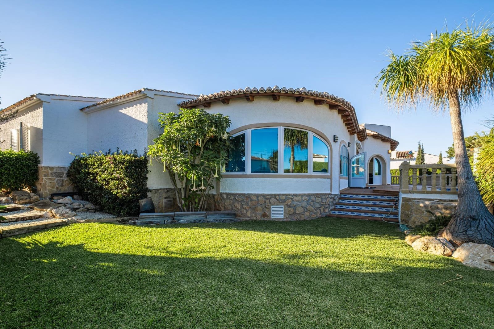 5 makuuhuone Huvila myytävänä paikassa Javea / Xabia mukana uima-altaan - 630 000 € (Ref: 9349481)