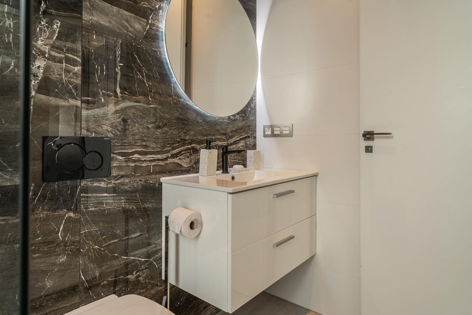 4 soveværelse Villa til salg i Finestrat med swimmingpool garage - € 980.000 (Ref: 9360598)