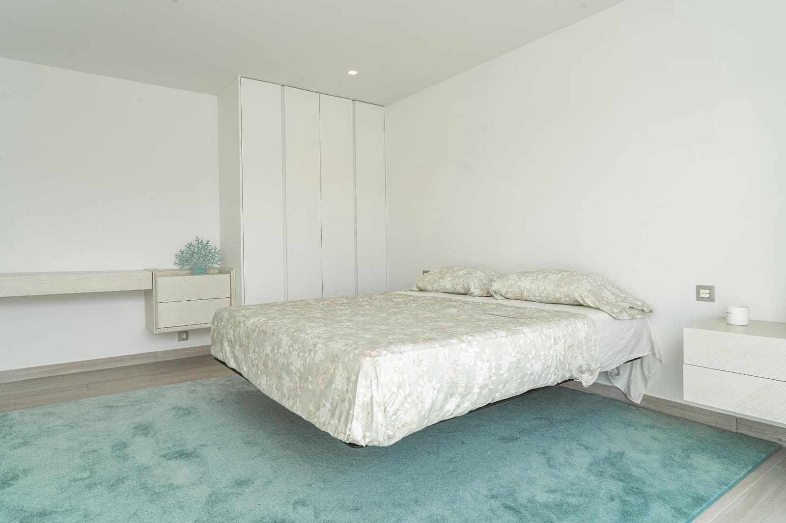 4 soveværelse Villa til salg i Finestrat med swimmingpool garage - € 980.000 (Ref: 9360598)