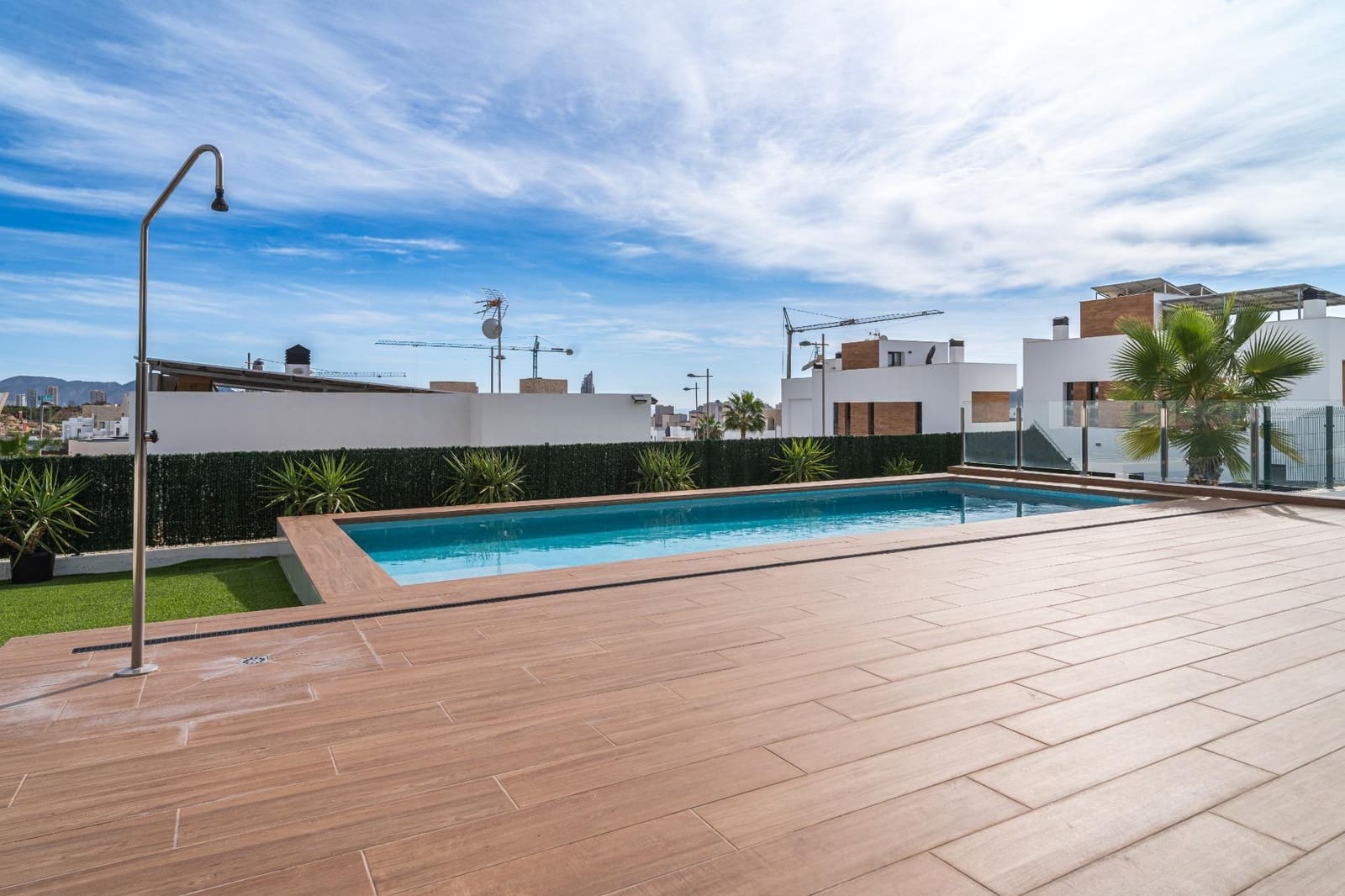 4 soveværelse Villa til salg i Finestrat med swimmingpool garage - € 980.000 (Ref: 9360598)