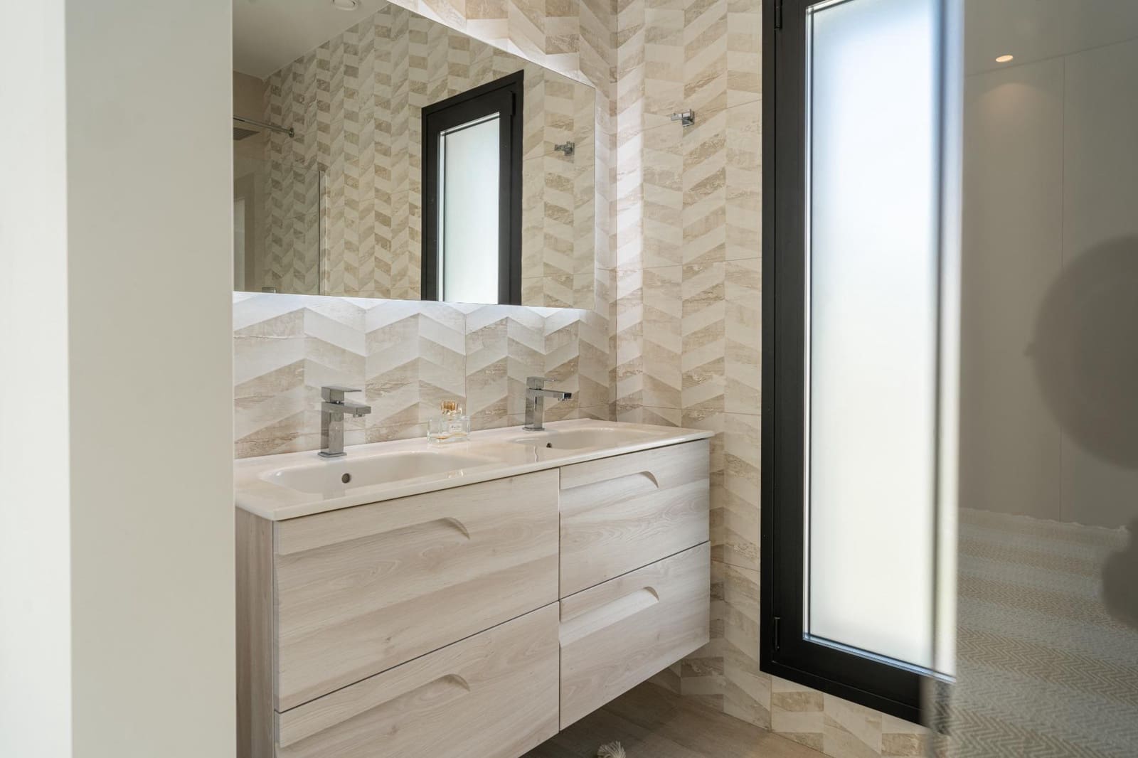 4 quarto Moradia para venda em Finestrat com piscina garagem - 890 000 € (Ref: 9360598)