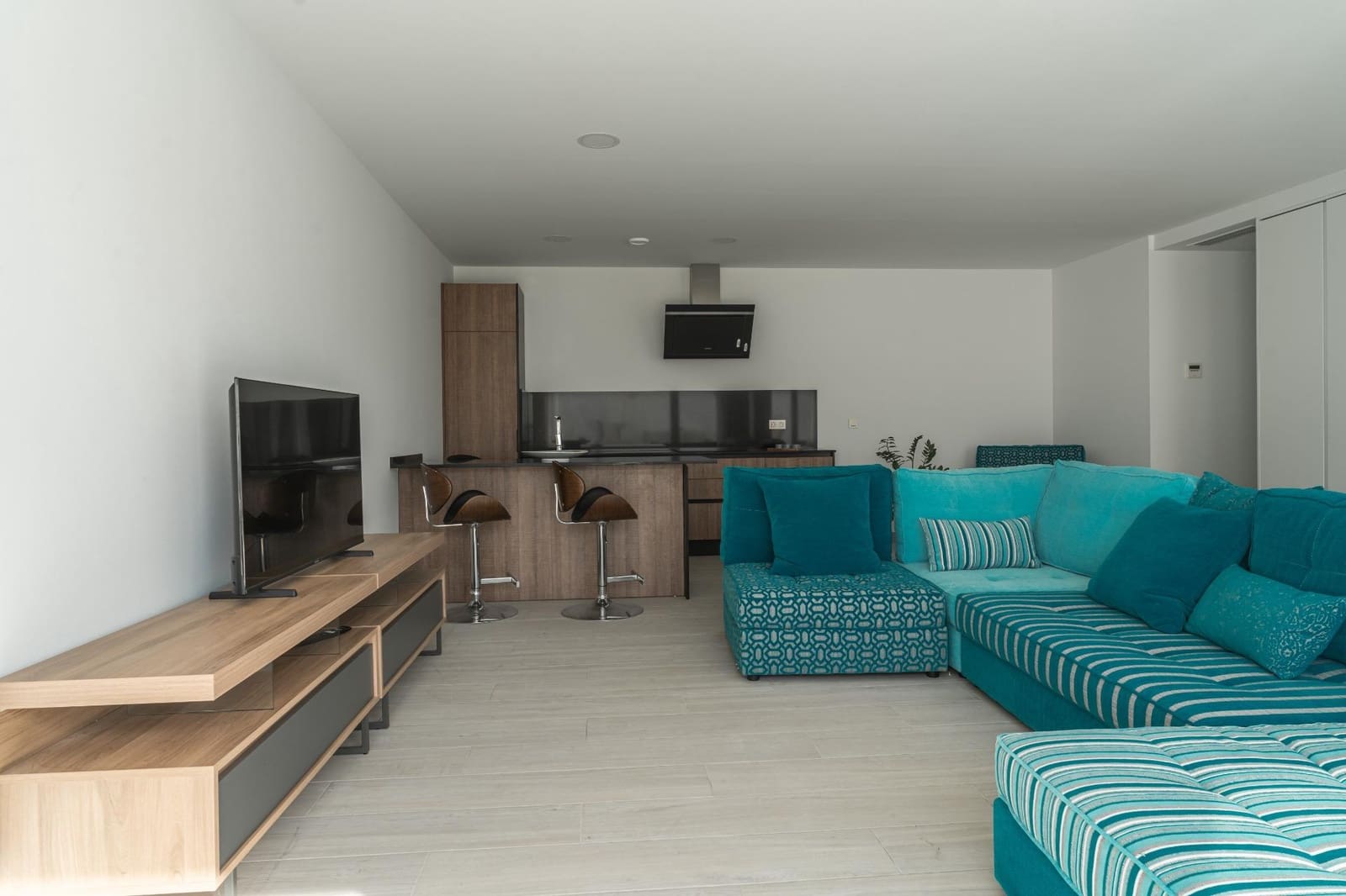 4 quarto Moradia para venda em Finestrat com piscina garagem - 890 000 € (Ref: 9360598)